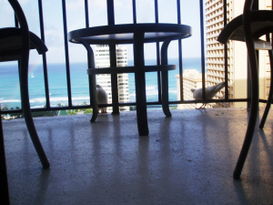 Pigeons at HNL hotel